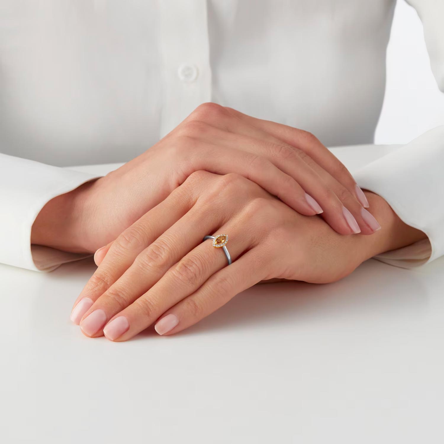 Diamond Ladies Ring - Image 2